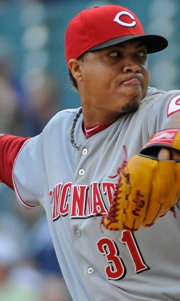 Simon looks to seize opportunity as starter in Reds' first spring game